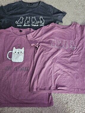 Cat Shirt Lot